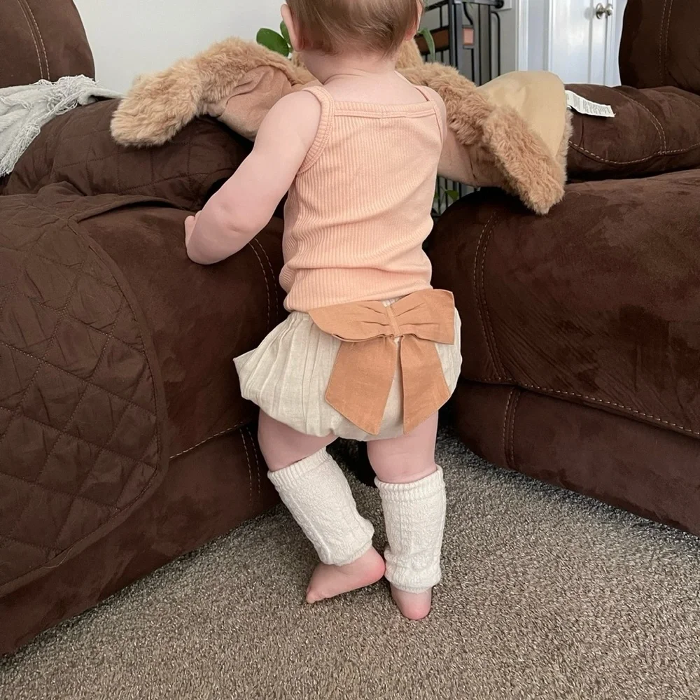 Old navy baby cable knit cream off-white leg warmers 🤍